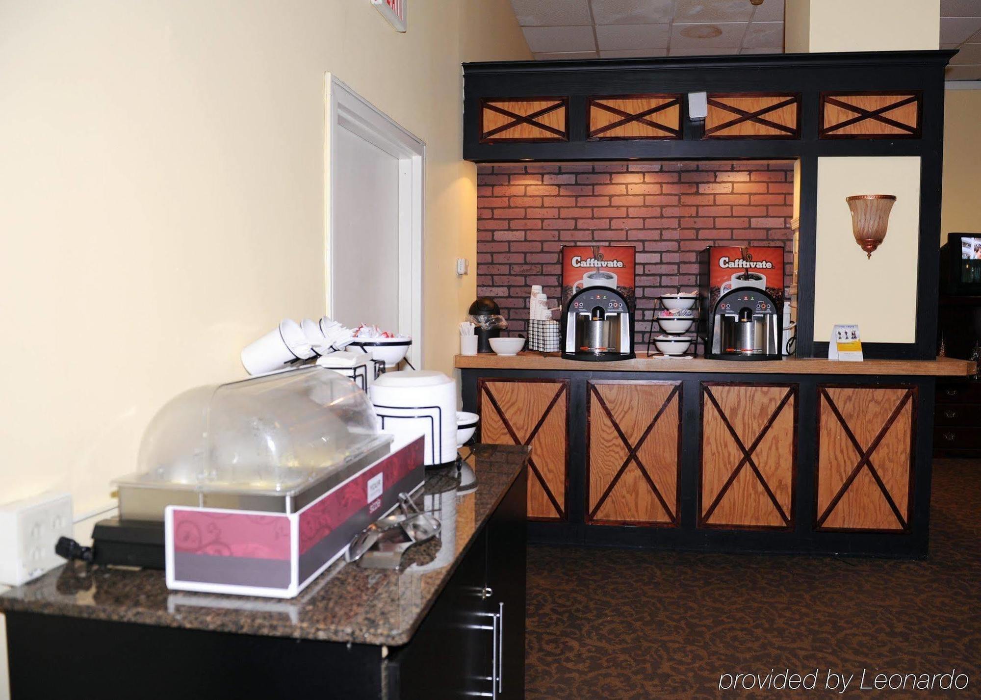 Hotel Quality And Conference Center